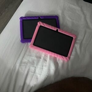 Kids' Pink and Purple Tablet Set